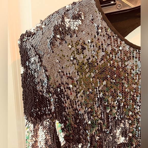 NAEEM KHAN Silver Black Sequin Sheath Open Back Dress - Picture 7 of 16